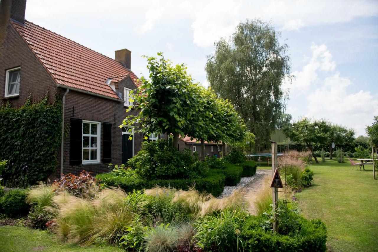 Holiday home Gastenverblijf Het Voorhuis *